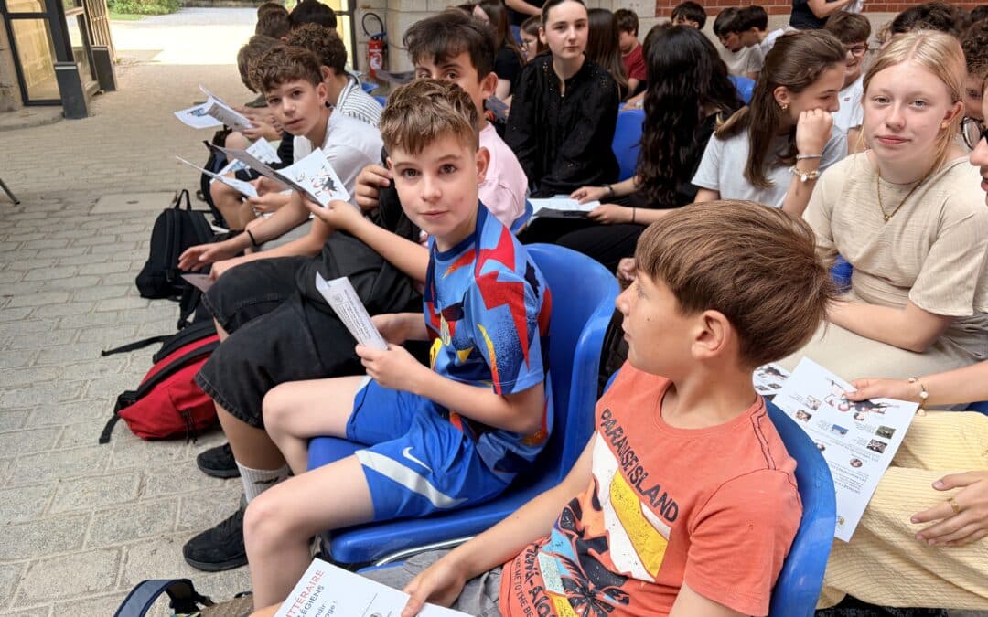 Une belle récompense pour nos élèves de 5e au Prix Littéraire des Collégiens du Finistère !